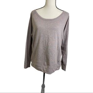 Nike sweatshirt size large tye dye pockets .long sleeve round neckline.Large